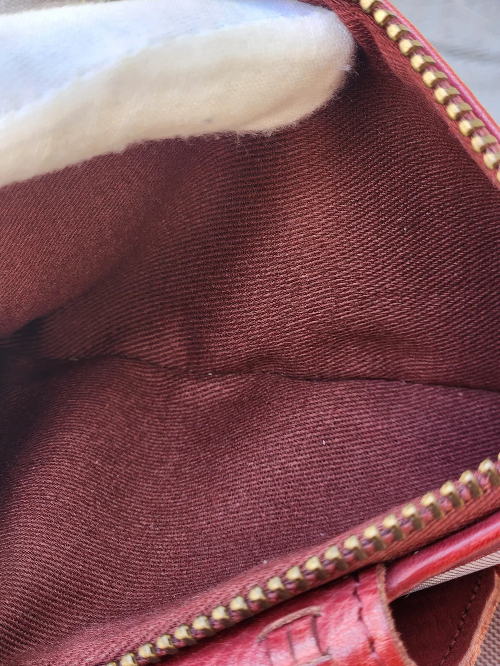 Classic  Leather Wallet - Burgundy
